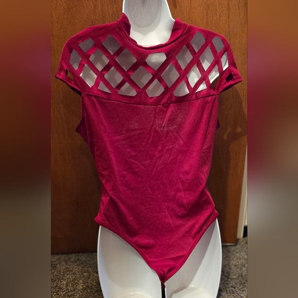 Burgundy lattice bodysuit NWT szXL - Picture 4 of 7